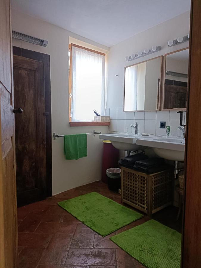 La Capinera Bed & Breakfast Muggio Екстериор снимка